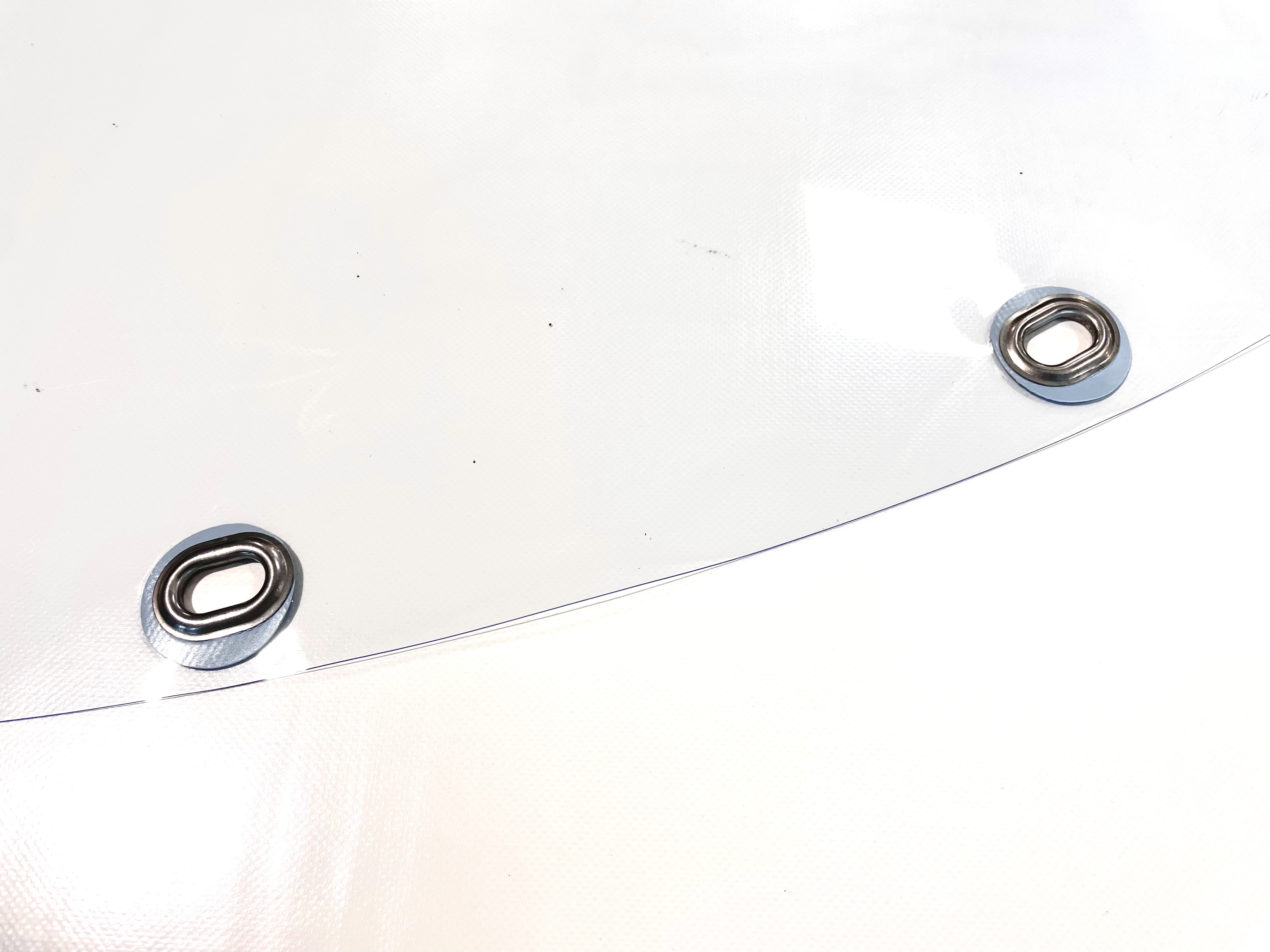 Transparent mit Ovalöse