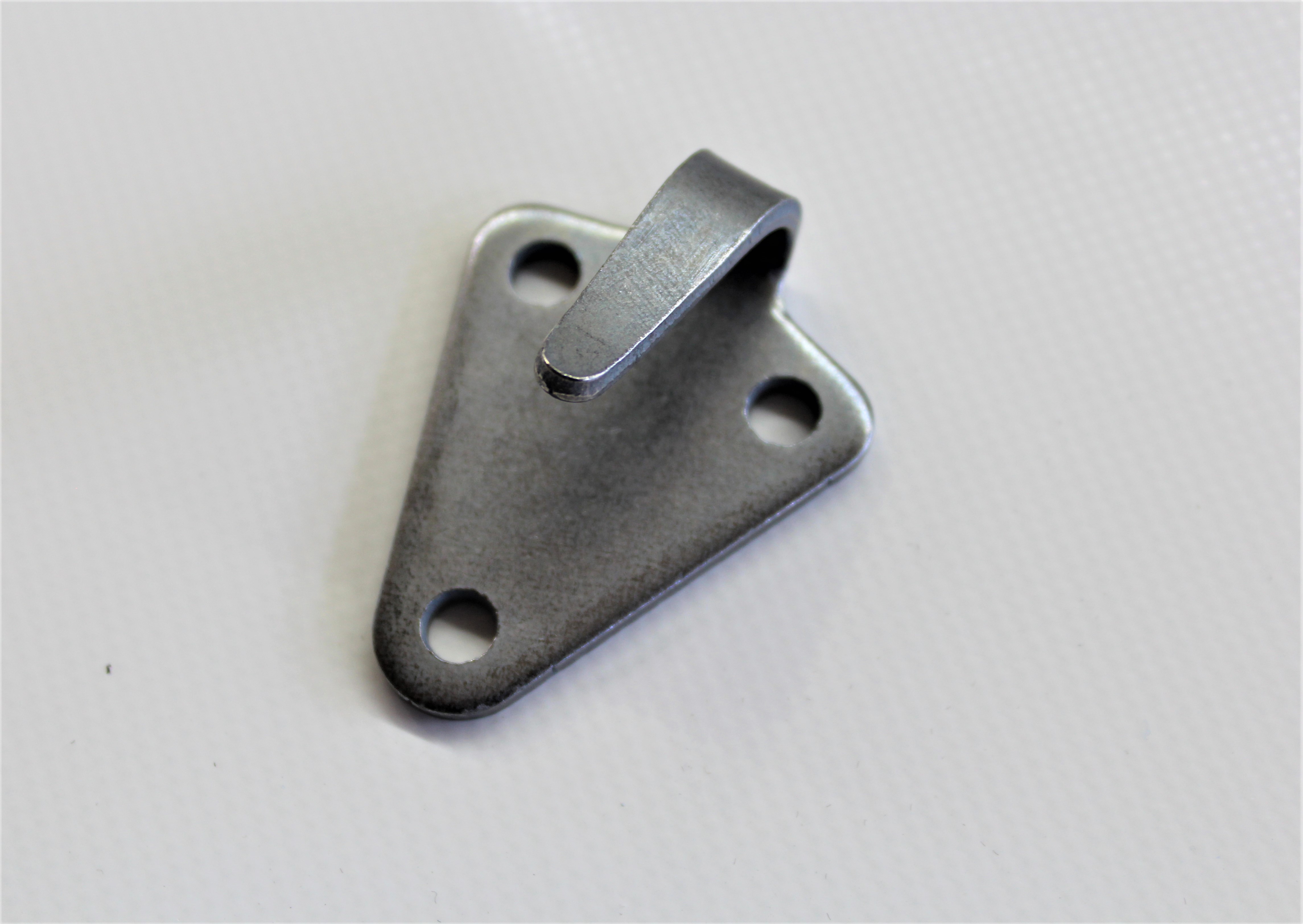 Dreiloch-Planenhaken